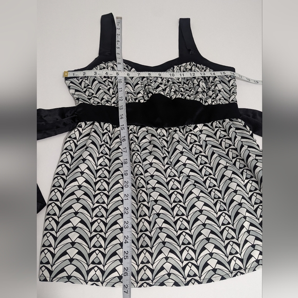 Mix It Sleeveless Tank Top Side Zip Blouse Women's Size Small - Picture 3 of 7